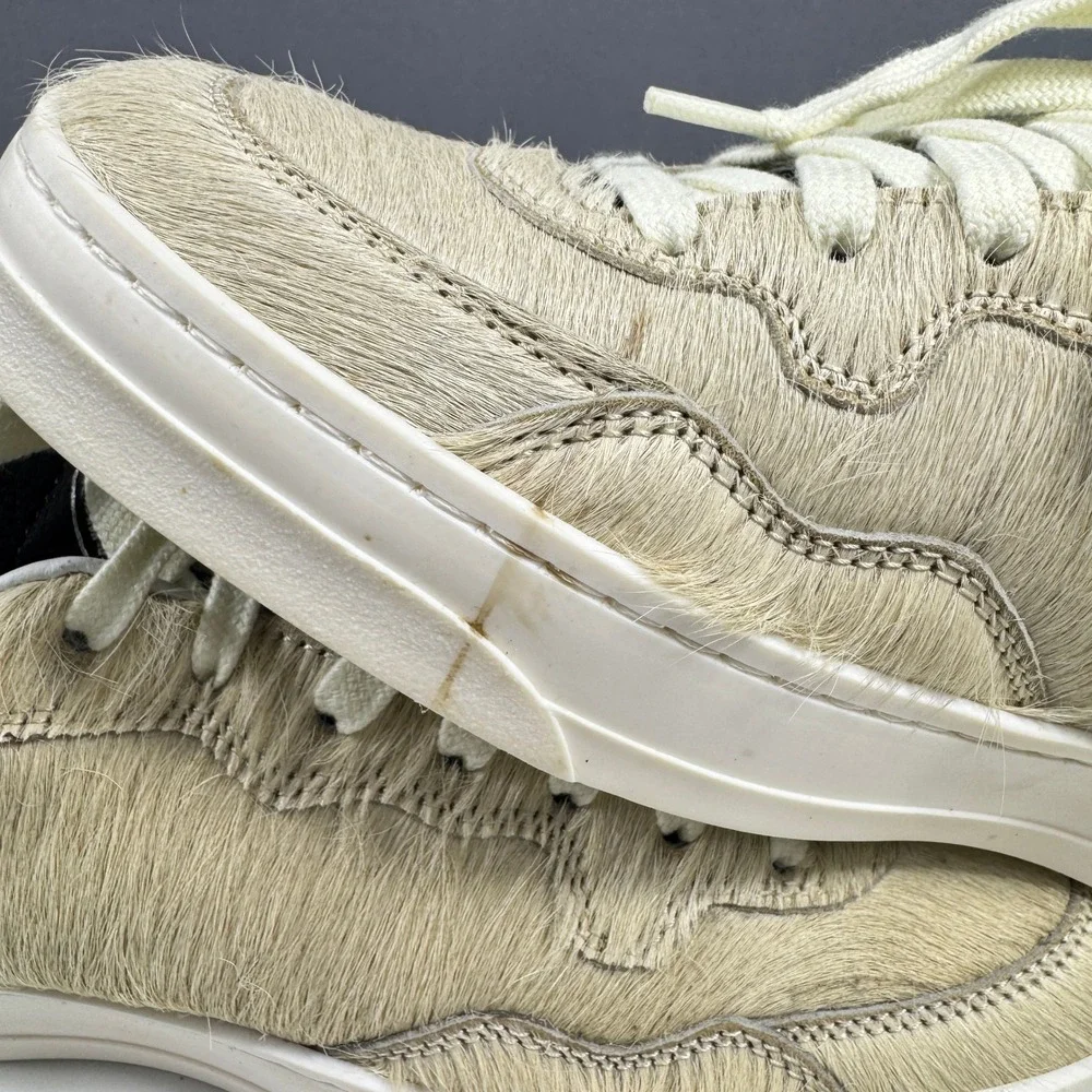 P448 Bali Oak Womens Size 38 Beige Calf Hair Low Top Luxury Sneakers